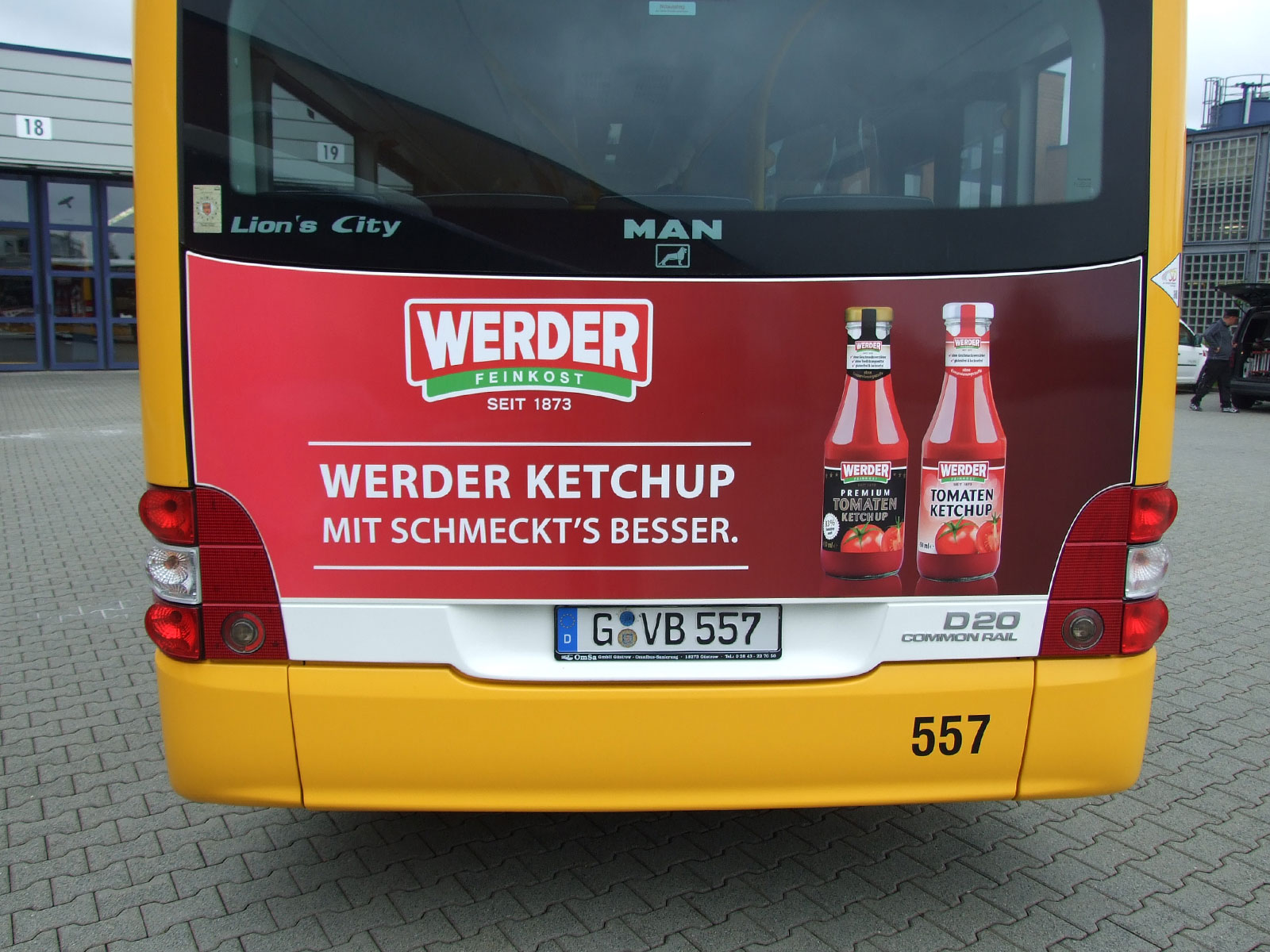 Bus- und Bahnwerbung für Werder Feinkost